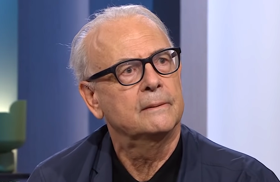 Cours de M. Alain Lanavère sur l’œuvre de Patrick Modiano